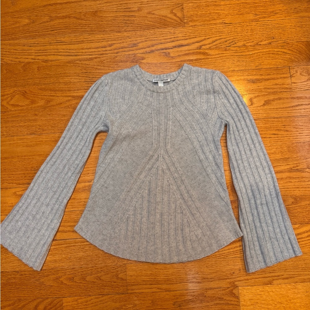 💜Autumn Cashere Light Gray Ribbed Knit Sweater